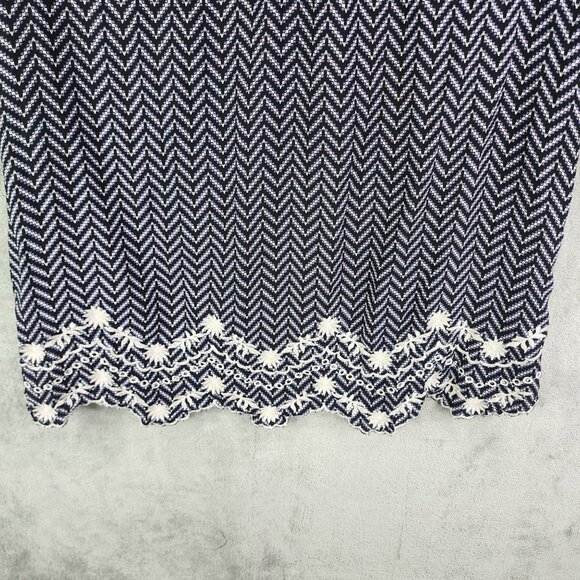 Women's Lush Chevron Black White & Purple Pattern Blouse Top 3/4 Sleeves Size M - Picture 3 of 11